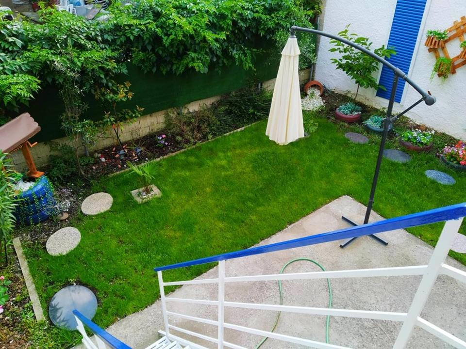 George'S House Apartman Paralía Kültér fotó