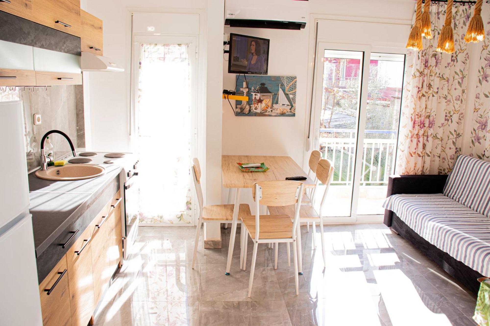 George'S House Apartman Paralía Kültér fotó